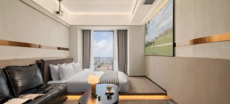 云汐·高空城景酒店(益阳城市学院店)图片