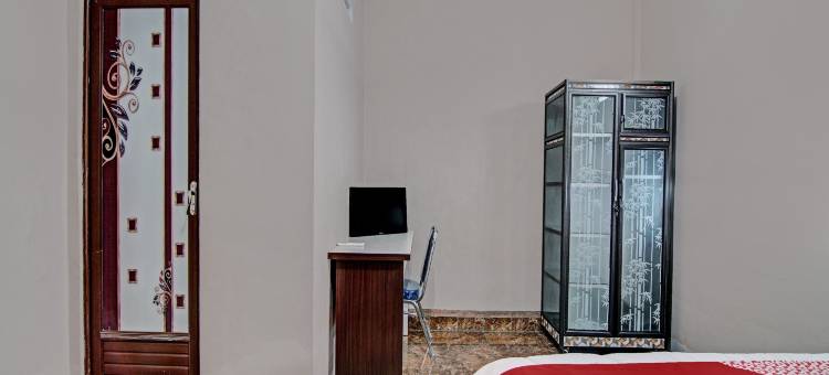 奥酒店 普特里家庭旅馆 靠近SPBU 14.282.694(艾尔希塔姆)(Hotel O Putri Homestay Syariah Near Spbu 14.282.694 (Air Hitam))图片