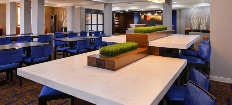 布朗迪尔米尔沃基万怡酒店(Country Inn & Suites by Radisson, Brown Deer - Milwaukee North)图片