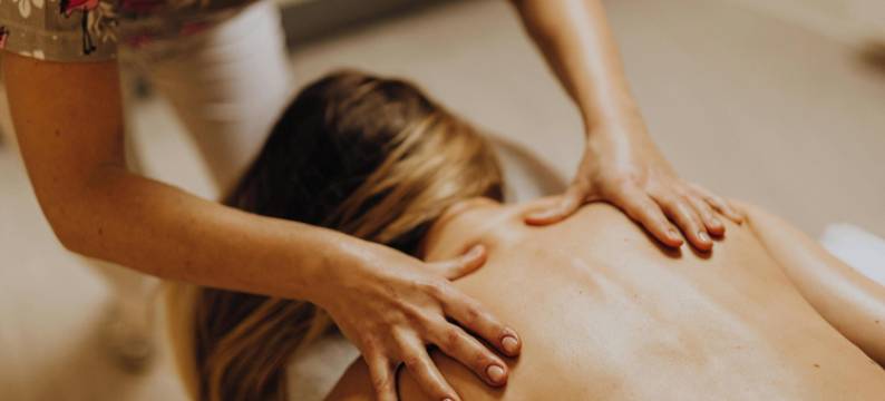 阿巴索洛俱乐部会所(Abasolo ClubHouse)图片