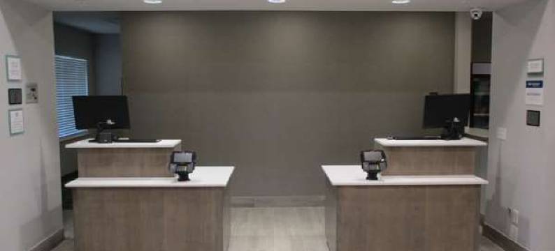 Merica Inn & Suites图片