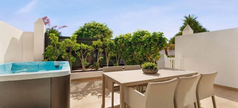 德苏尔温德姆法义公寓式酒店(Wyndham Residences Golf del Sur)图片