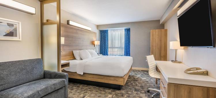 蒂明斯麦客达套房酒店(Microtel Inn & Suites by Wyndham Timmins)图片