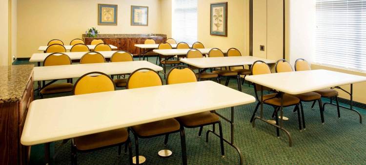 美国长住酒店-切萨皮克格林布赖尔圆环(Extended Stay America Suites - Chesapeake - Greenbrier Circle)图片