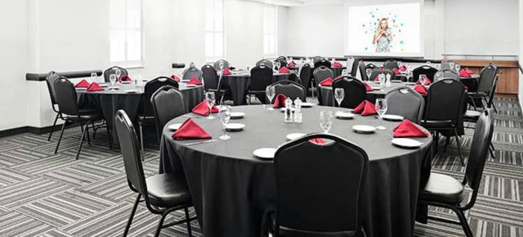 希尔顿逸林酒店 - 渥太华市中心(DoubleTree by Hilton Ottawa Downtown)图片