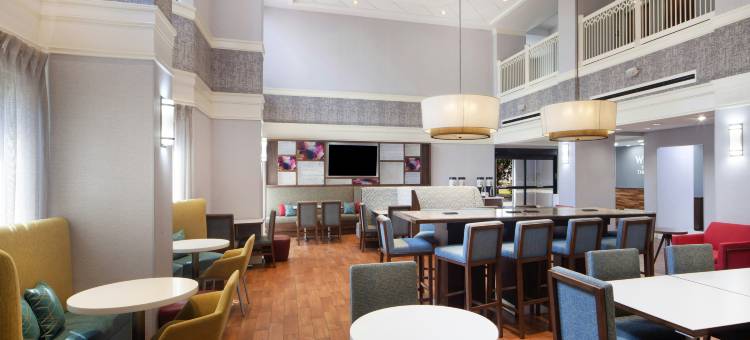 亚特兰大机场北 I-85 欢朋套房酒店(Hampton Inn & Suites Atlanta-Airport North)图片