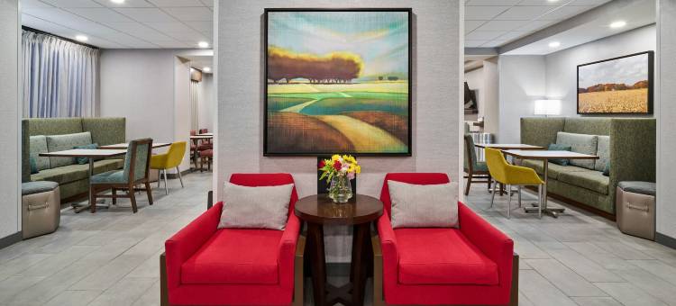 奥马哈市中心阿克萨本区欢朋酒店(Hampton Inn Omaha/Midtown (Aksarben Area))图片