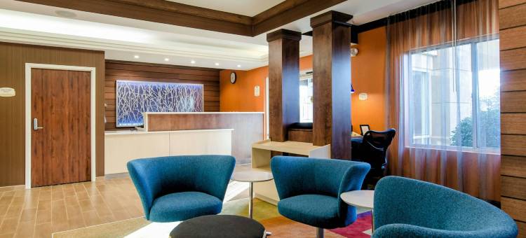 伍德布里奇万枫酒店及套房波托马克米尔斯(Fairfield Inn & Suites Potomac Mills Woodbridge)图片