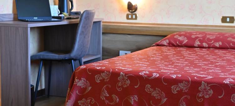 艾尔索雷酒店(Hotel Al Sole)图片