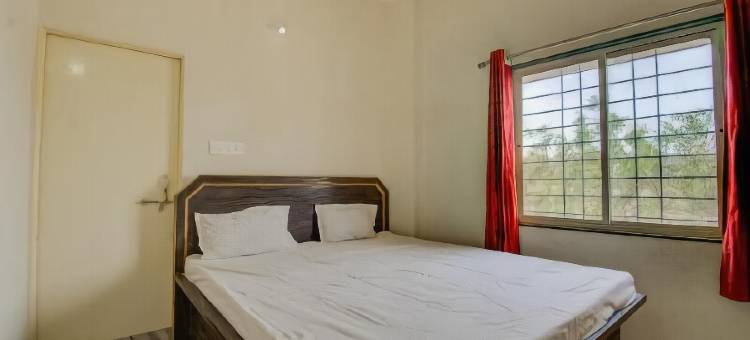 斯波特昂76197萨姆拉特食宿酒店(Spot on 76197 Hotel Samrat Lodging & Boarding)图片