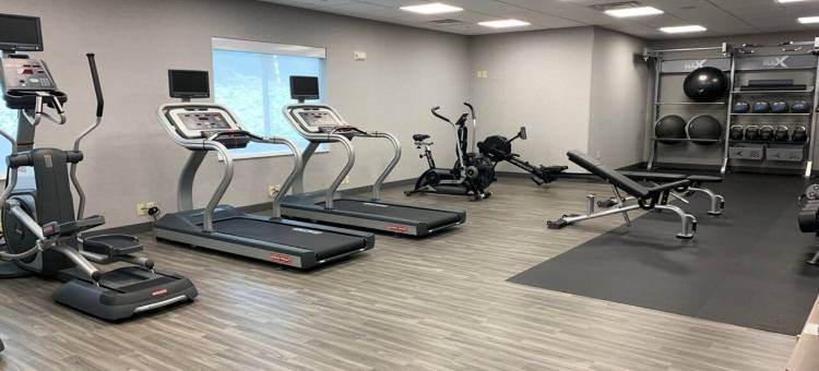 新斯坦顿匹兹堡欢朋套房酒店(Hampton Inn & Suites Pittsburgh New Stanton)图片