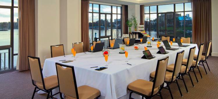 Delta Hotels Victoria Ocean Pointe Resort图片