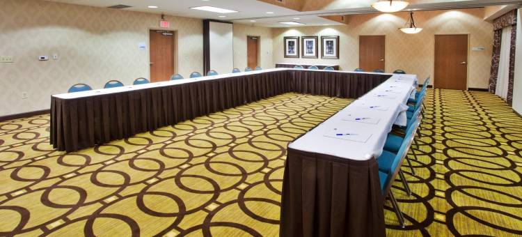 Holiday Inn Express 桃树角 - 诺克罗斯(Holiday Inn Express Peachtree Corners-Norcross)图片