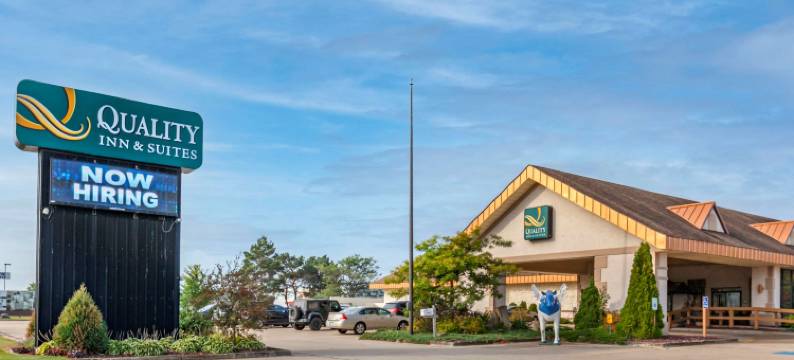 埃斯卡纳巴北品质酒店及套房(Quality Inn & Suites Escanaba North)图片