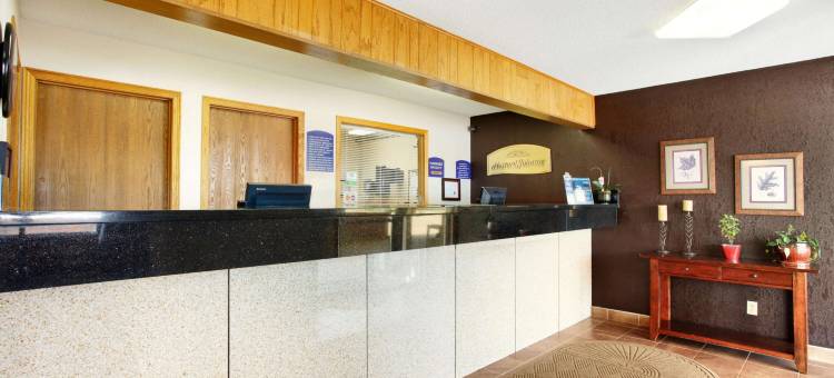 滑铁卢-雪松瀑布温德姆豪生酒店(Howard Johnson by Wyndham Waterloo/Cedar Falls)图片