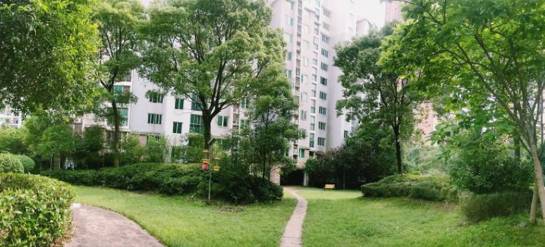 悦步归宿1店民宿(盛世路1号分店)图片