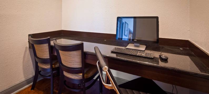 哈蒙德贝斯特韦斯特SureStay Plus酒店(SureStay Plus Hotel by Best Western Hammond)图片