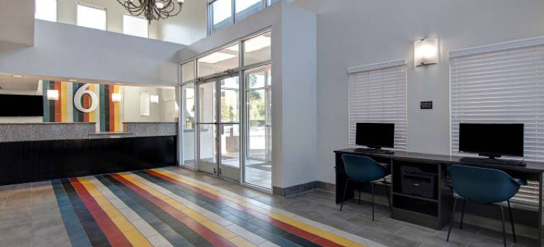 佛罗里达彭萨科拉 - 西 I-10 6 号开放式客房(Studio 6 Pensacola, FL - West I-10)图片