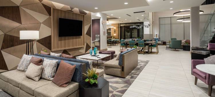 新墨西哥州阿尔伯克基市中心希尔顿花园酒店(Hilton Garden Inn Albuquerque Downtown)图片