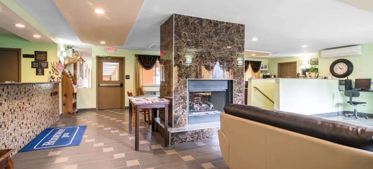 图旺达罗德威酒店(Rodeway Inn Towanda)图片