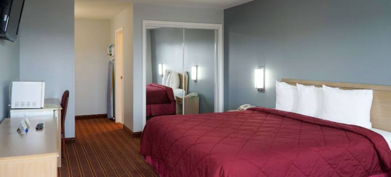 比比罗德威旅馆(Rodeway Inn)图片