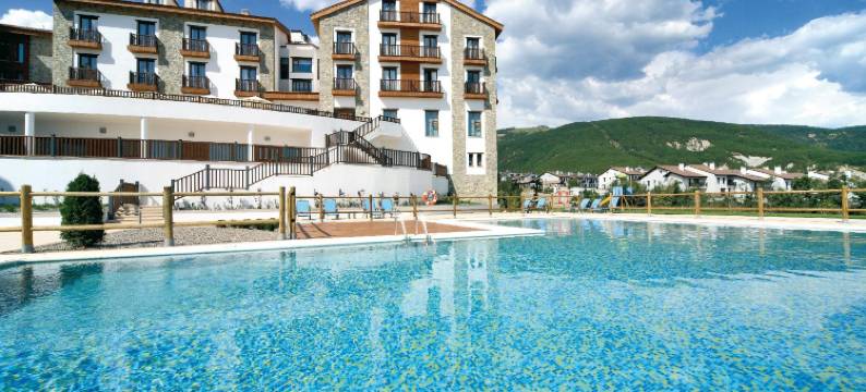 皇家巴达古雅斯 - 贾卡酒店及水疗(Hotel & Spa Real Badaguás Jaca)图片