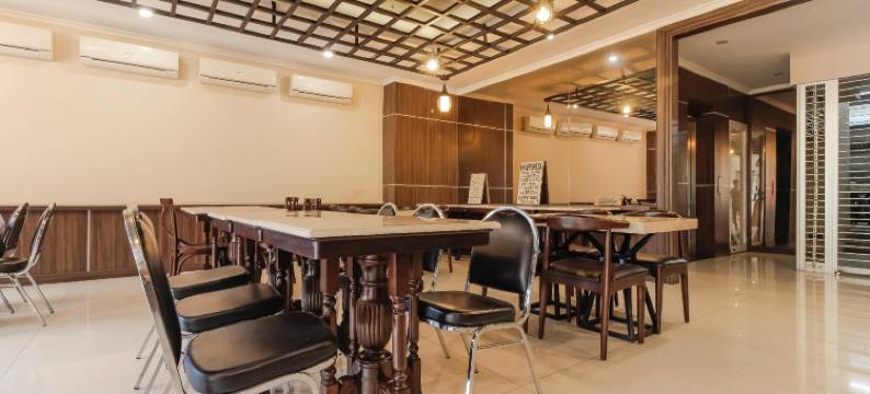 红多兹Plus酒店@坦林(RedDoorz Plus @ Thamrin)图片