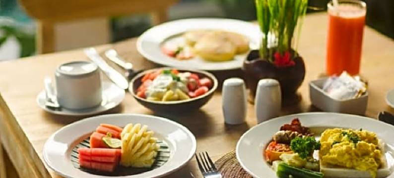 乌布塔曼阿玛莎别墅(Taman Amartha Hotel)图片