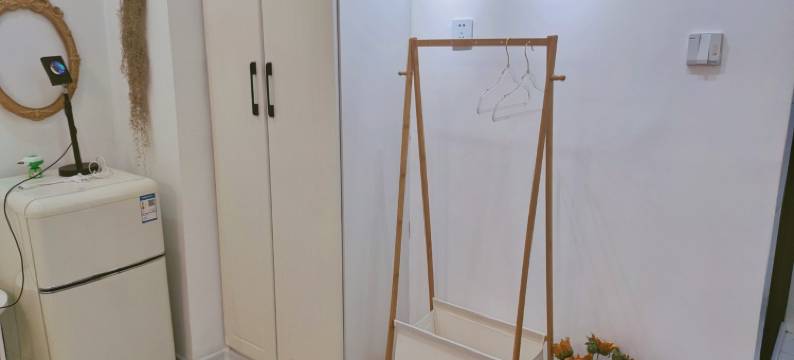 延吉小糊涂网红墙店博士园只此一家民宿(公园路分店)图片