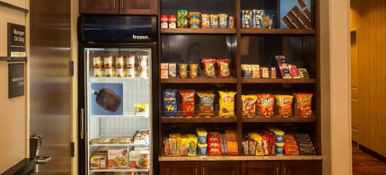 马凯特欢朋水滨酒店(Hampton Inn Marquette/Waterfront)图片