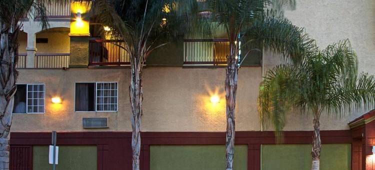 洛杉矶市中心速 8 酒店(Super 8 by Wyndham Los Angeles Downtown)图片