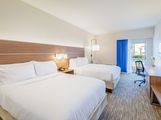 Holiday Inn Express ORANGE海滩上海滩