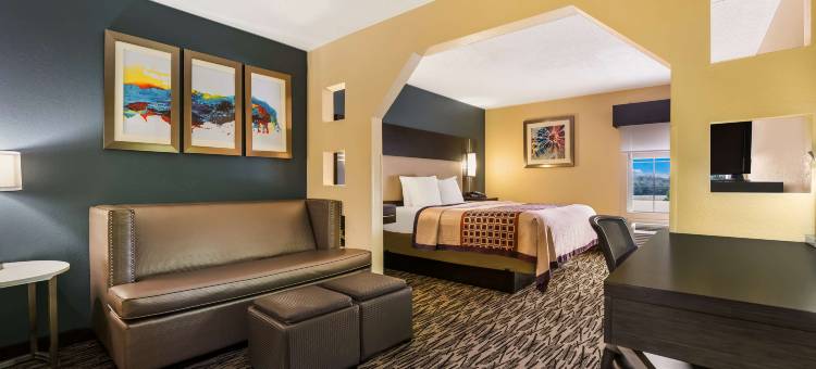 布拉德伯里贝斯特韦斯特套房酒店(Best Western Bradbury Inn  Suites)图片