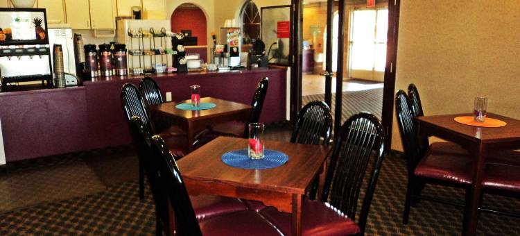 美国Travelodge by Wyndham旅馆及套房酒店(Travelodge by Wyndham Carlsbad NM)图片