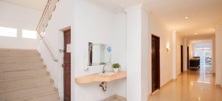 RedDoorz Syariah Near RS Yos Sudarso Padang图片