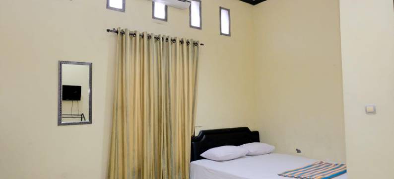 Hotel Puri Lembang Near Universitas Sulawesi Barat Majene图片