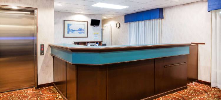 西雅图奥罗拉戴斯酒店(Days Inn by Wyndham Seattle Aurora)图片