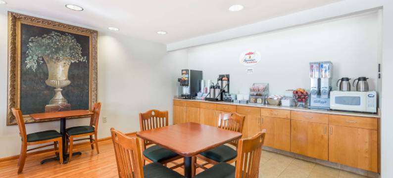 黑格斯敦-中途区温德姆速8酒店(Super 8 by Wyndham Hagerstown/Halfway Area)图片