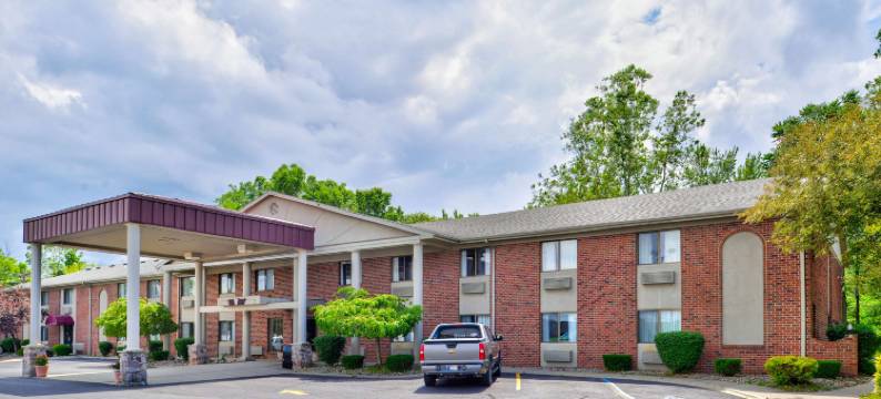 布拉夫顿美洲最佳价值套房酒店(Americas Best Value Inn & Suites Bluffton)图片