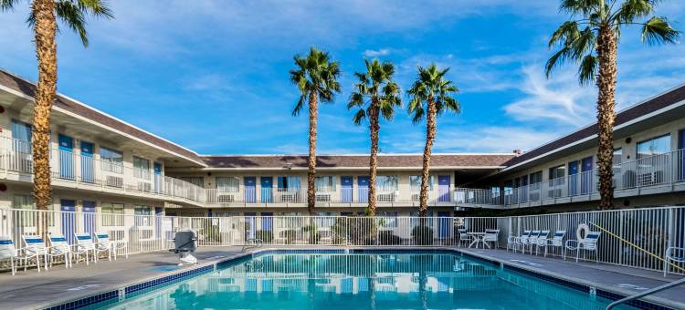 埃尔森特罗6号汽车旅馆(Motel 6 El Centro, CA)图片