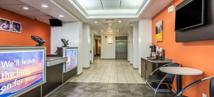 南卡罗莱纳米尔堡 - 夏洛特 6 号汽车旅馆(Motel 6 Fort Mill, SC - Charlotte)图片