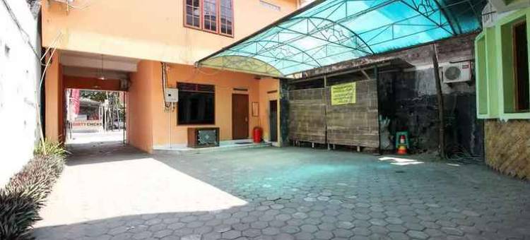 红门酒店@瑟图兰拉亚(RedDoorz @ Seturan Raya)图片