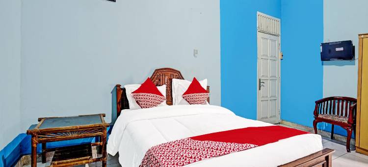 OYO 3205 朱比阿尔Mikial Ismi Kayuagung清真旅馆(OYO 3205 Penginapan Mikial Ismi Kayuagung Syariah)图片