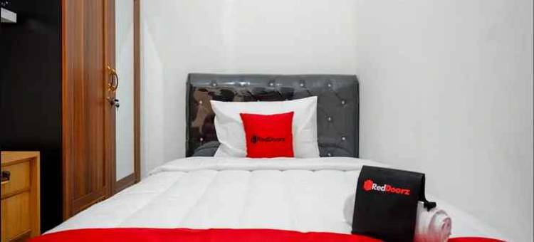 红多兹青年旅馆-近三宝垄古城(RedDoorz Hostel Near Kota Lama Semarang)图片