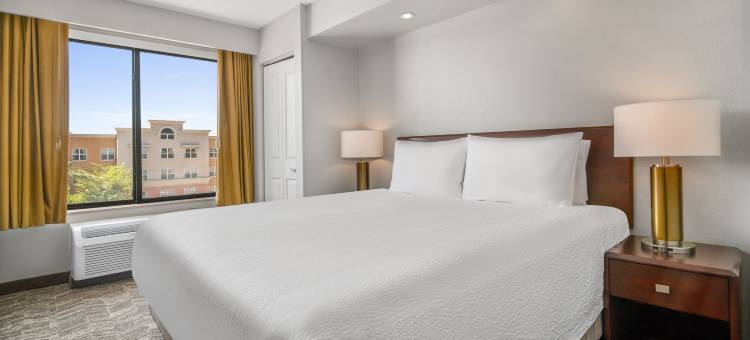 凤凰城格兰岱尔体育娱乐区万豪SpringHill酒店(SpringHill Suites Phoenix Glendale Sports & Entertainment District)图片