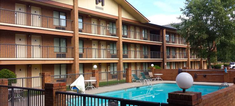 阿特兰大诺克罗斯砖墙小屋旅馆(Brick Lodge Atlanta/Norcross)图片