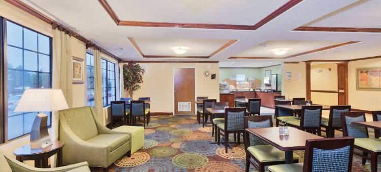 Holiday Inn Express 温斯顿 - 塞勒姆(Holiday Inn Express Winston-Salem)图片