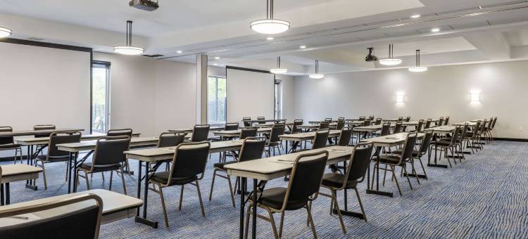 明尼阿波里斯-马普勒格罗韦坎布里亚酒店(Cambria Hotel Minneapolis Maple Grove)图片