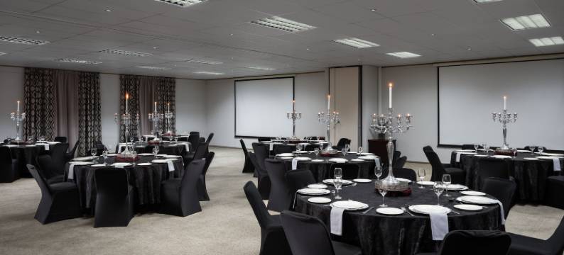 鲸湾港因东戈Protea酒店(Protea Hotel Walvis Bay Indongo)图片