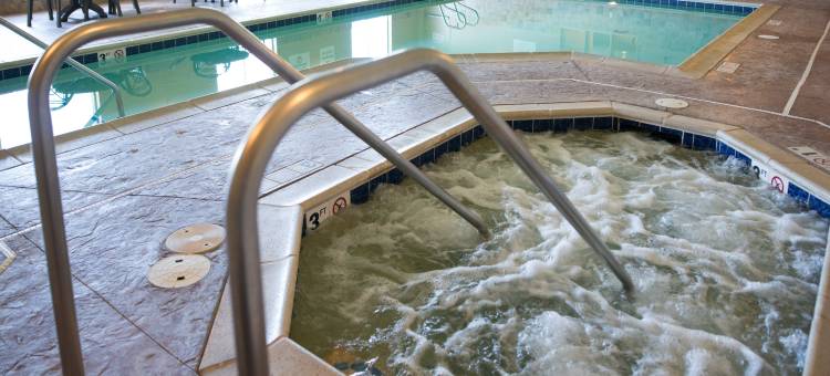 智选假日套房酒店诺斯伍德(Holiday Inn Express & Suites NORTHWOOD by IHG)图片